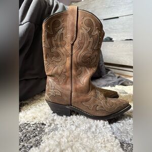 Brown Snip-Toe Cowboy Boots